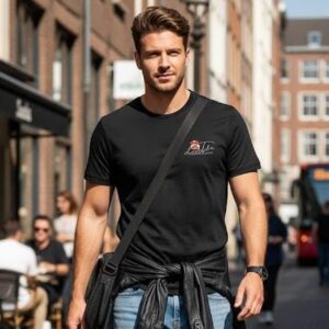 black round neck t shirt