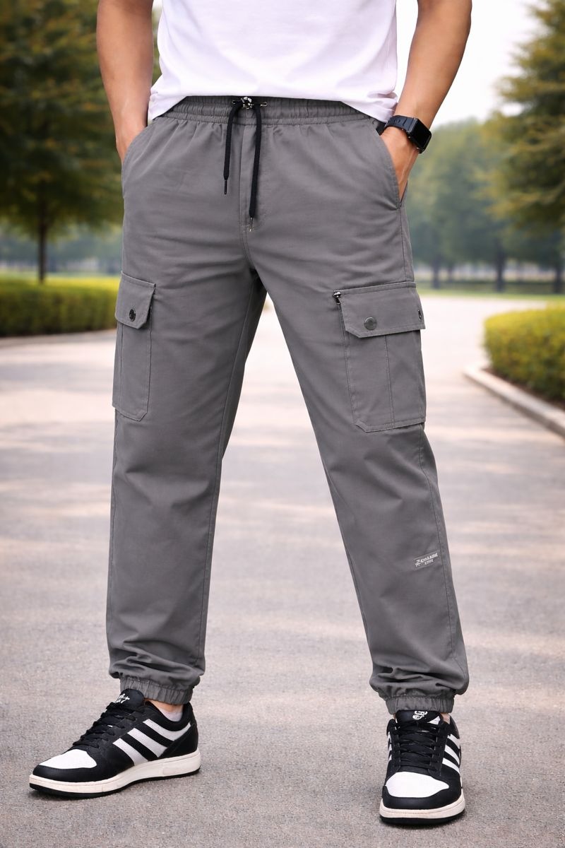 black cargo jogger pants (copy)